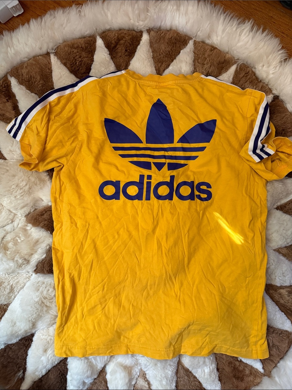 adidas Los Angeles Lakers Yellow Short-Sleeve Trefoil Tee with purple Logo